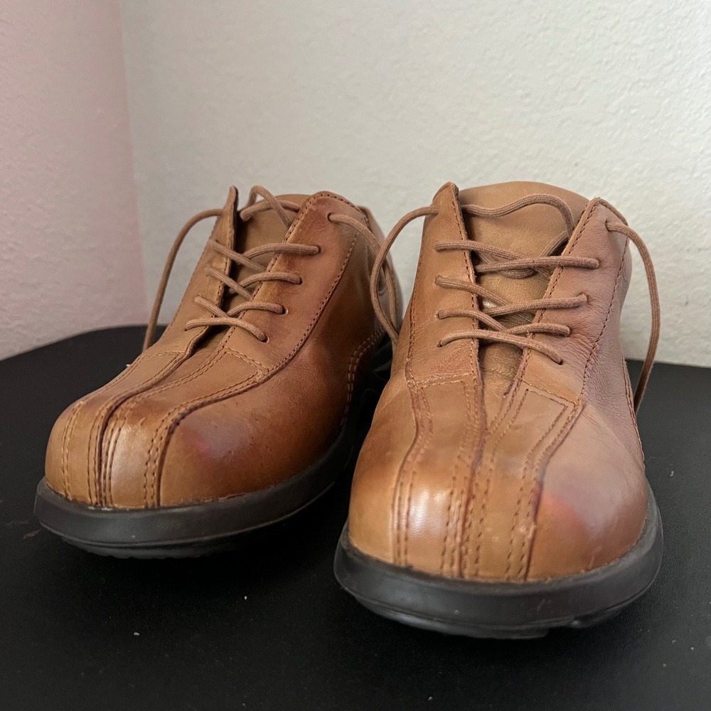 Walking Cradles Womens 8.5M Tan Leather Lace Up Comfort Oxford Shoes